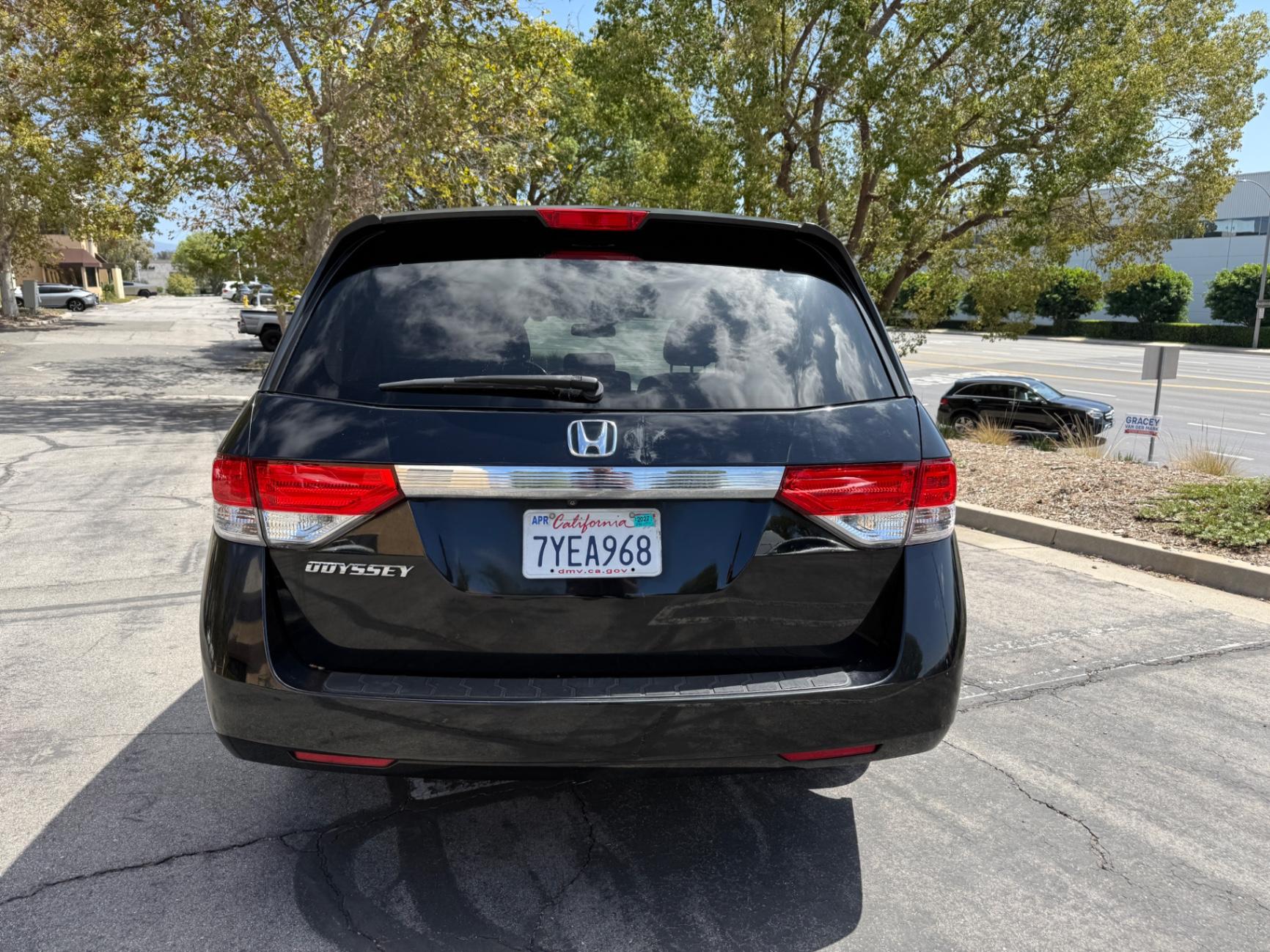 2017 Honda Odyssey EX-L - Photo 8
